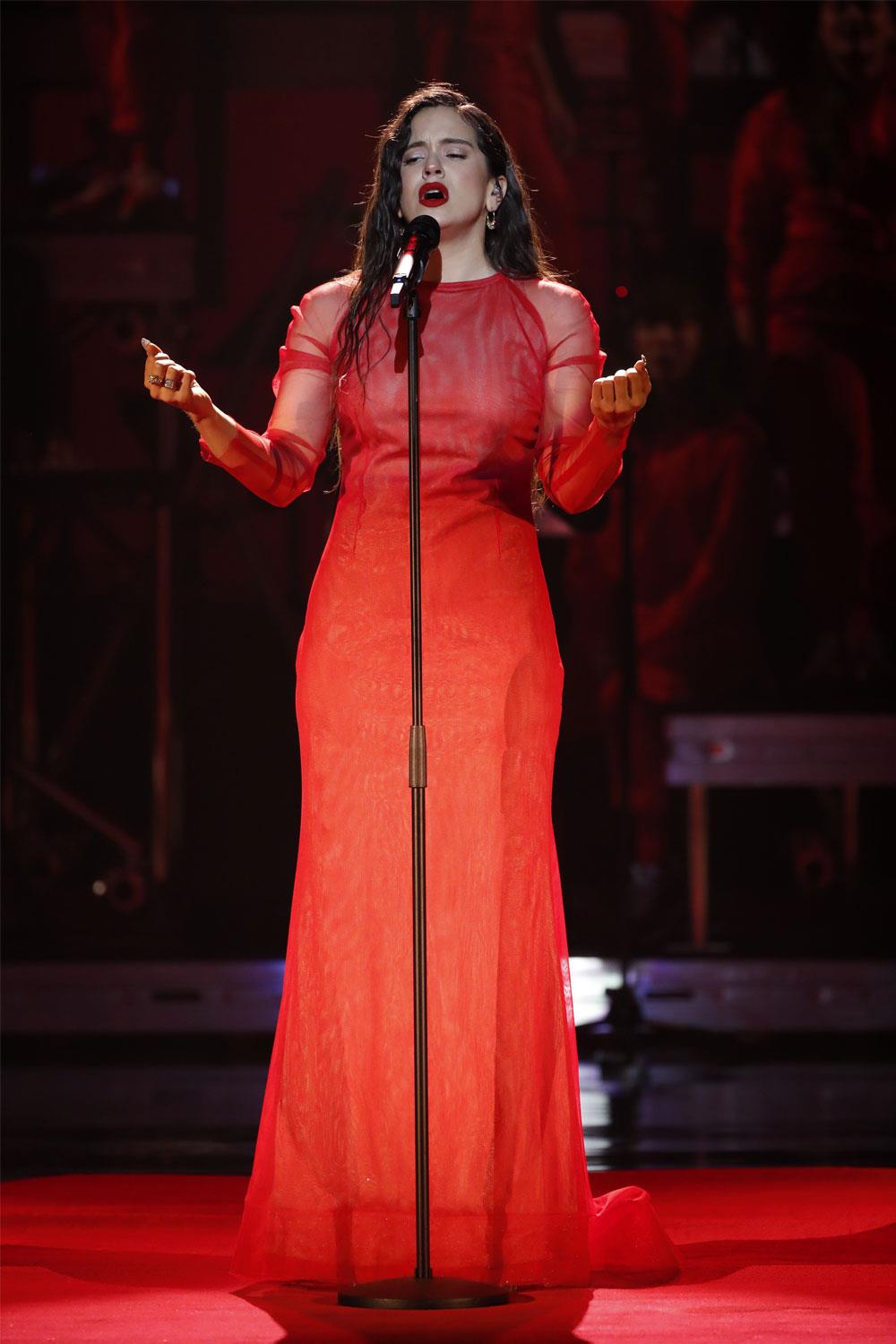 Traje icónico de Rosalía